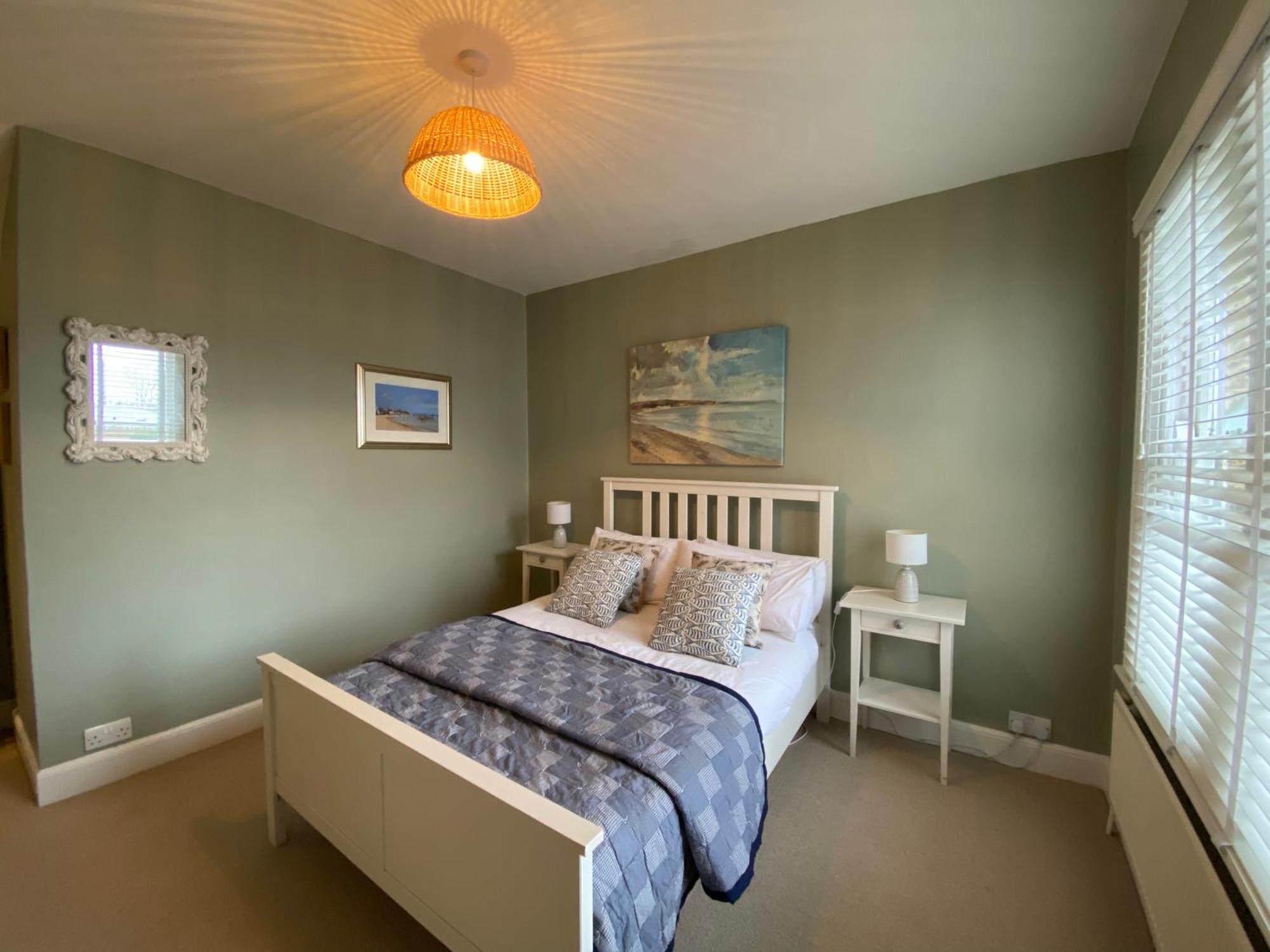 ברודסטיירס Seaview Cottage מראה חיצוני תמונה